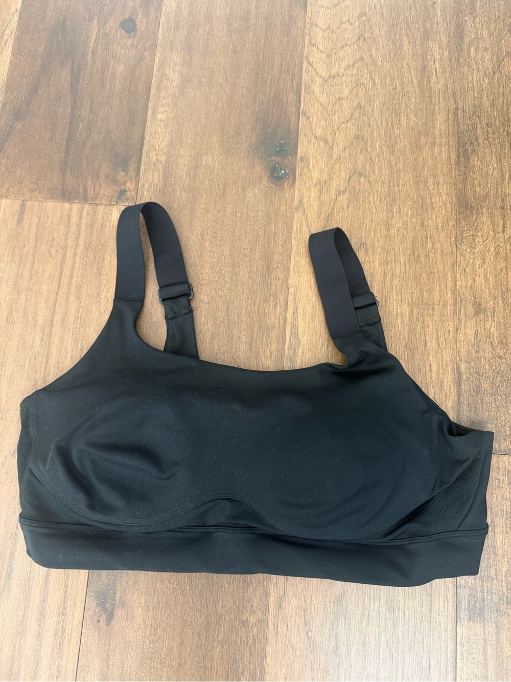 Duluth Black Wireless Sports Bra - Comfortable Support